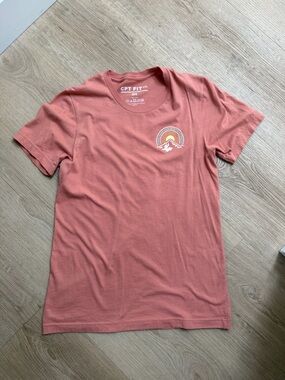 Unisex Short-Sleeve Graphic Tee in Dusty Rose